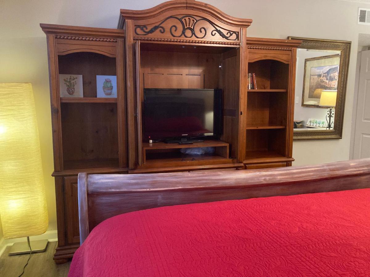 Spacious 3 Bedroom 2 Bath Condo Close To Five-Points In 阿森斯 外观 照片